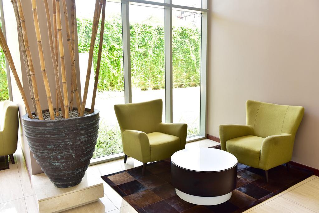 Skylounge Apartment Colombo Værelse billede